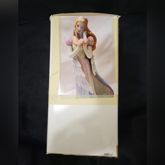 The Legendary 👸 Princess - Picture 15 of 16